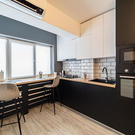 באקאו Apartament Delux מראה חיצוני תמונה
